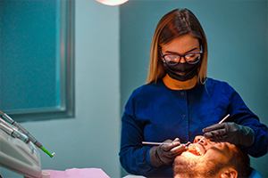 Norwalk Dental Care | Carillas, Coronas de Zirconia S lida BruxZir and Blanqueamiento Profundo KOR